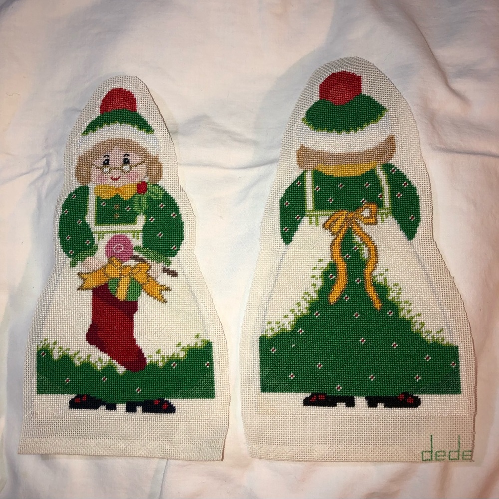 Christmas Ornament Doll Needlepoint Mrs Santa Claus Pillow Vintage New Minte